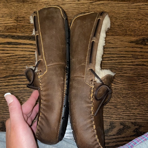 UGG Men's Olsen Slipper - Picture 3 of 6